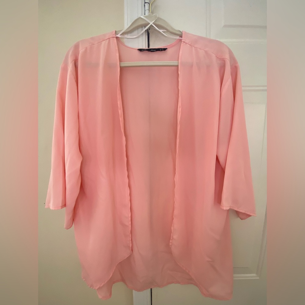 Dainty Peach Cover Up / Kimono